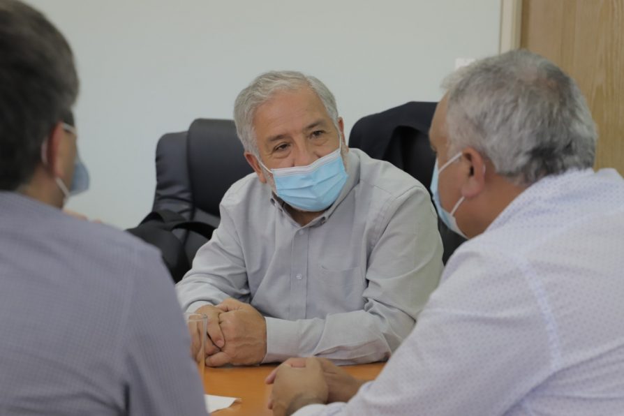 DELEGADO CONTINUÓ ESTA TARDE EN VISITA AL ALCALDE DE LA COMUNA DE CONTULMO.