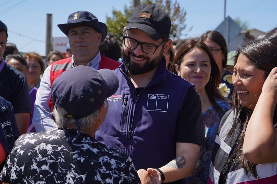 PRESIDENTE GABRIEL BORIC LLEGÓ HASTA A LA LOCALIDAD DE PUNTA LAVAPIE EN ARAUCO.