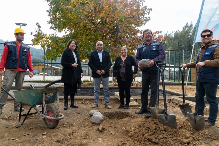 Inician obras de Centro Comunitario y mejoramiento de espacio público en Contulmo