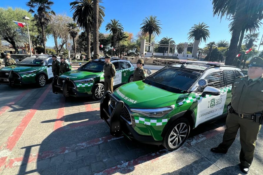 GOBIERNO Y CARABINEROS RENUEVA VEHÍCULOS POLICIALES EN LA PROVINCIA DE ARAUCO